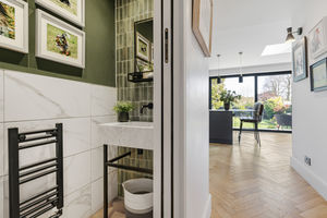 Photo 22- click for photo gallery